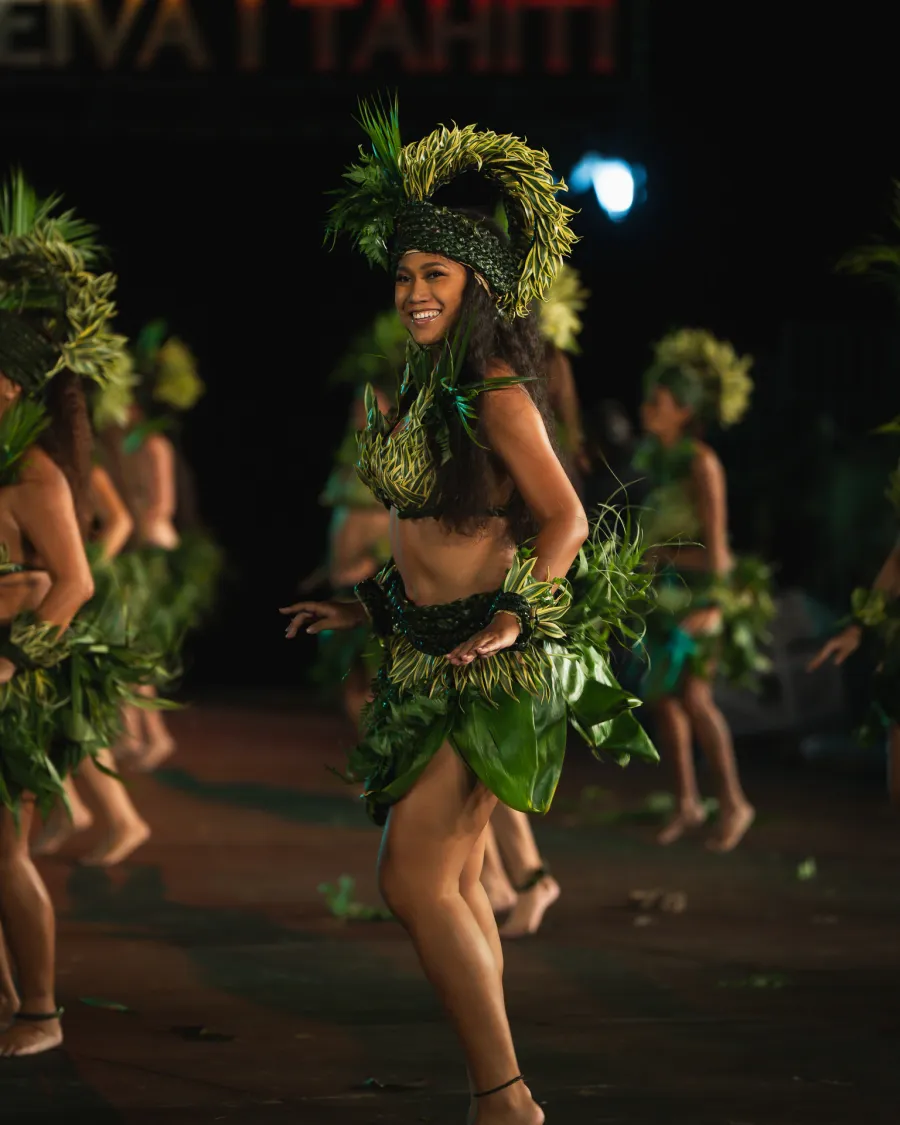 Manohiva — scène principale